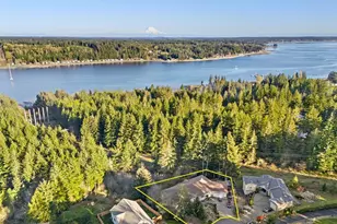341 E Rainier Ct, Allyn, WA 98524 - Photo 3