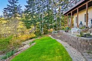 341 E Rainier Ct, Allyn, WA 98524 - Photo 33