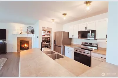 4650 Nooksack Loop, Mount Vernon, WA 98273 - Photo 17