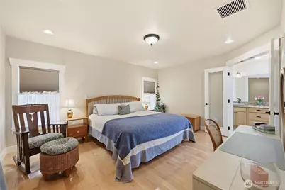 1879 Eddy Street, Port Townsend, WA 98368 - Photo 3