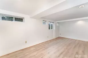 5523 Woodlawn Ave N, Seattle, WA 98103 - Photo 19