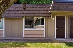 9811 Whitman Ave SW, Lakewood, WA 98499 - Photo 3