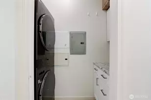 320 E 32nd St, Tacoma, WA 98404 - Photo 21