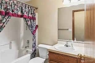 912 Edinburgh Ct, Kelso, WA 98626 - Photo 17