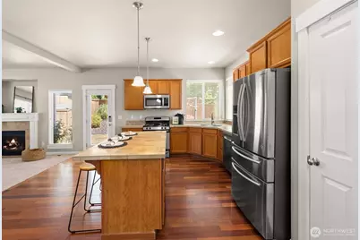 6366 Juanita Circle NE, Bremerton, WA 98311 - Photo 11