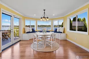 13133 Holmes Point Dr NE, Kirkland, WA 98034 - Photo 11