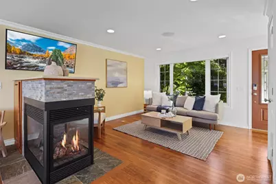 13133 Holmes Point Drive NE, Kirkland, WA 98034 - Photo 5
