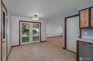2015 2017 8th Ct SW, Olympia, WA 98502 - Photo 9