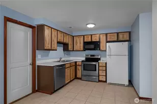2015 2017 8th Ct SW, Olympia, WA 98502 - Photo 7