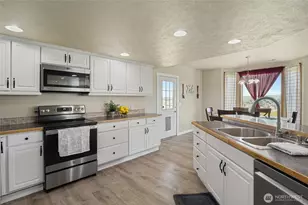 5621 Road J 4 NE, Moses Lake, WA 98837 - Photo 15