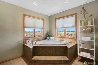 5621 Road J.4 NE, Moses Lake, WA 98837 - Photo 25