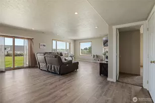 5621 Road J 4 NE, Moses Lake, WA 98837 - Photo 9
