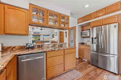 3870 Sunridge Ln, Wenatchee, WA 98801 - Photo 11