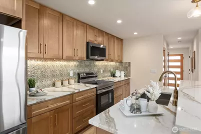 3706 NE 137th Street, Seattle, WA 98125 - Photo 5