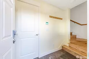 5033 12th Ave NE, Seattle, WA 98105 - Photo 7