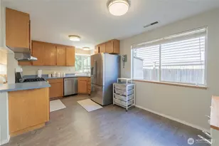 13810 56th Dr SE, Everett, WA 98208 - Photo 15