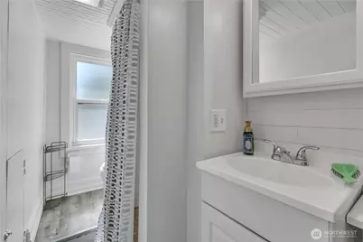 1242 Ridgeway Place E, Port Orchard, WA 98366 - Photo 17