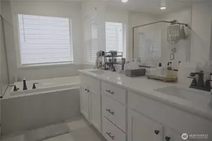 19232 SE 112th Pl SE, Kent, WA 98031 - Photo 13