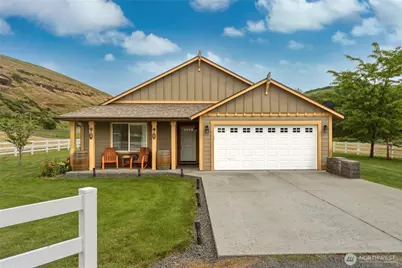 252 S Touchet Road, Dayton, WA 99328 - Photo 1