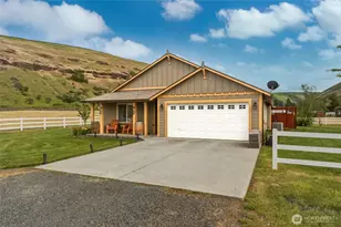 252 S Touchet Rd, Dayton, WA 99328 - Photo 3