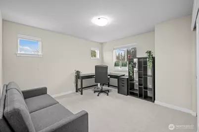 8609 244th Street SW #11, Edmonds, WA 98026 - Photo 29