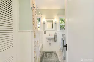 1018 Taft St, Port Townsend, WA 98368 - Photo 23