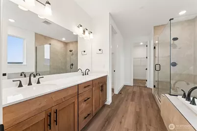 13902 Uplands Place E #66, Puyallup, WA 98374 - Photo 9