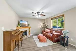 2302 13th Ave Ct SW, Puyallup, WA 98371 - Photo 7