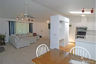 12422 48th Drive SE, Everett, WA 98208 - Photo 7