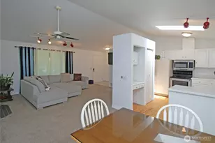 12422 48th Dr SE, Everett, WA 98208 - Photo 7