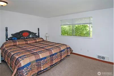 12422 48th Drive SE, Everett, WA 98208 - Photo 19