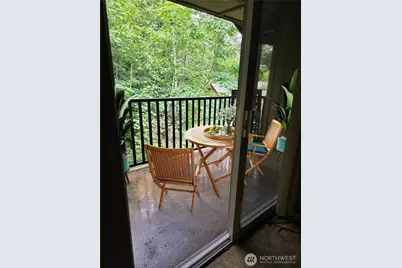 18930 Bothell Everett Highway #H303, Bothell, WA 98012 - Photo 5