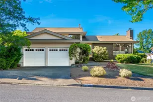 17326 NE 18th Pl, Bellevue, WA 98008 - Photo 1