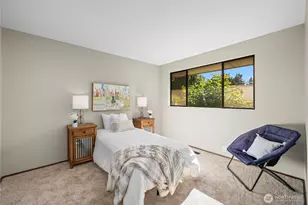 17326 NE 18th Pl, Bellevue, WA 98008 - Photo 25