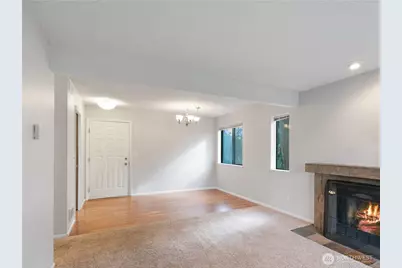 406 10th Street #C201, Kirkland, WA 98033 - Photo 3
