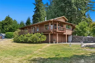4917 Ocean Ave, Everett, WA 98203 - Photo 1