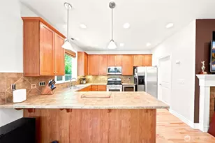 16021 35th Dr SE, Bothell, WA 98012 - Photo 11