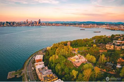 1019 California Lane SW, Seattle, WA 98116 - Photo 15