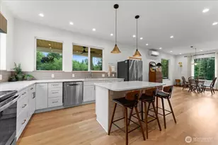 188 Sparrow Ln, Castle Rock, WA 98611 - Photo 9