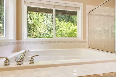 10930 Kelly Road NE, Carnation, WA 98014 - Photo 31