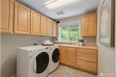 10930 Kelly Road NE, Carnation, WA 98014 - Photo 25