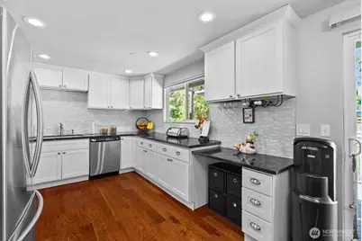 2309 31st Avenue SE, Puyallup, WA 98374 - Photo 9