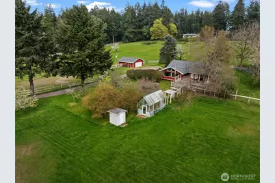 18110 Roberts Road NW, Vaughn, WA 98394 - Photo 9
