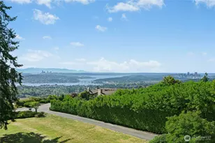 4736 Somerset Ave SE, Bellevue, WA 98006 - Photo 1