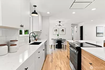 9701 226th Place SW, Edmonds, WA 98020 - Photo 11