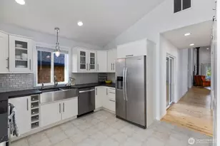 1211 Ocean Beach Blvd S, Long Beach, WA 98631 - Photo 15