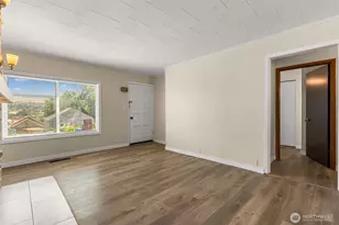330 Roosevelt Ave, Wenatchee, WA 98801 - Photo 11