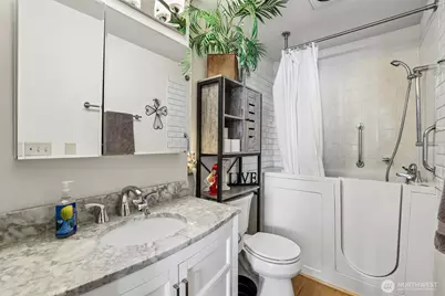 1312 S Massachusetts Street #301, Seattle, WA 98144 - Photo 17