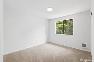 3519 NE 95th St, Seattle, WA 98115 - Photo 13