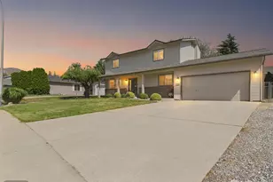 1510 Fourth St, Wenatchee, WA 98801 - Photo 1